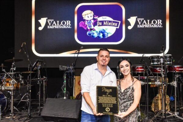 Açaí du Mininu: Destaque no Prêmio Valor Empresarial Grande Vitória 2024 como Distribuidor de Açaí acai du mininu destaque no premio valor empresarial grande vitoria 2024 como distribuidor de acai